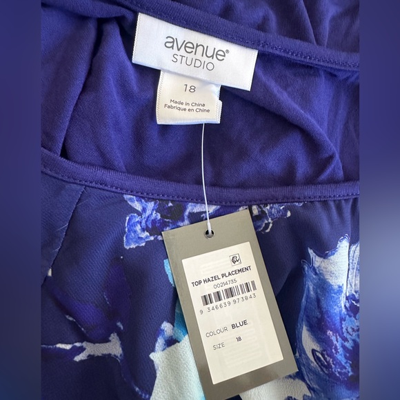 NWT AVENUE BLUE FLORAL TOP BLOUSE SIZE 18. NEW!!! - Picture 4 of 8